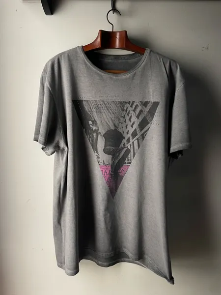 camiseta reserva cinza tam g