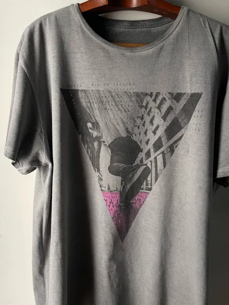 camiseta reserva cinza tam g