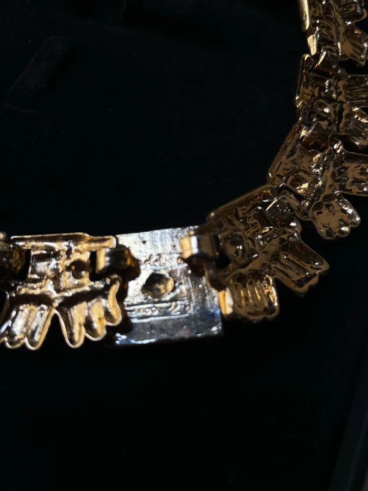 colar raro marca Marbel por Salvador Teran ouro 22k