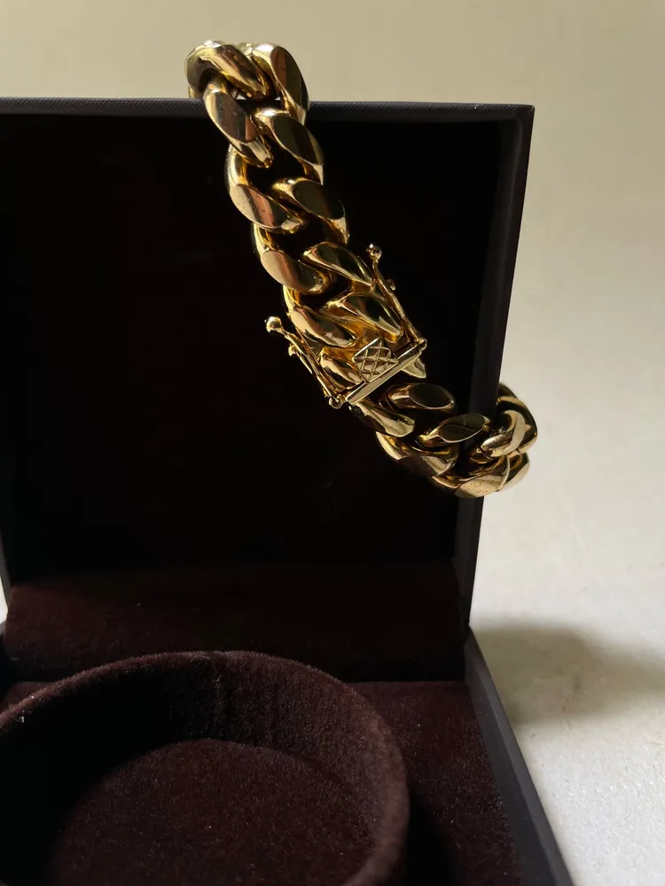 pulseira estilo miami cuban dourada