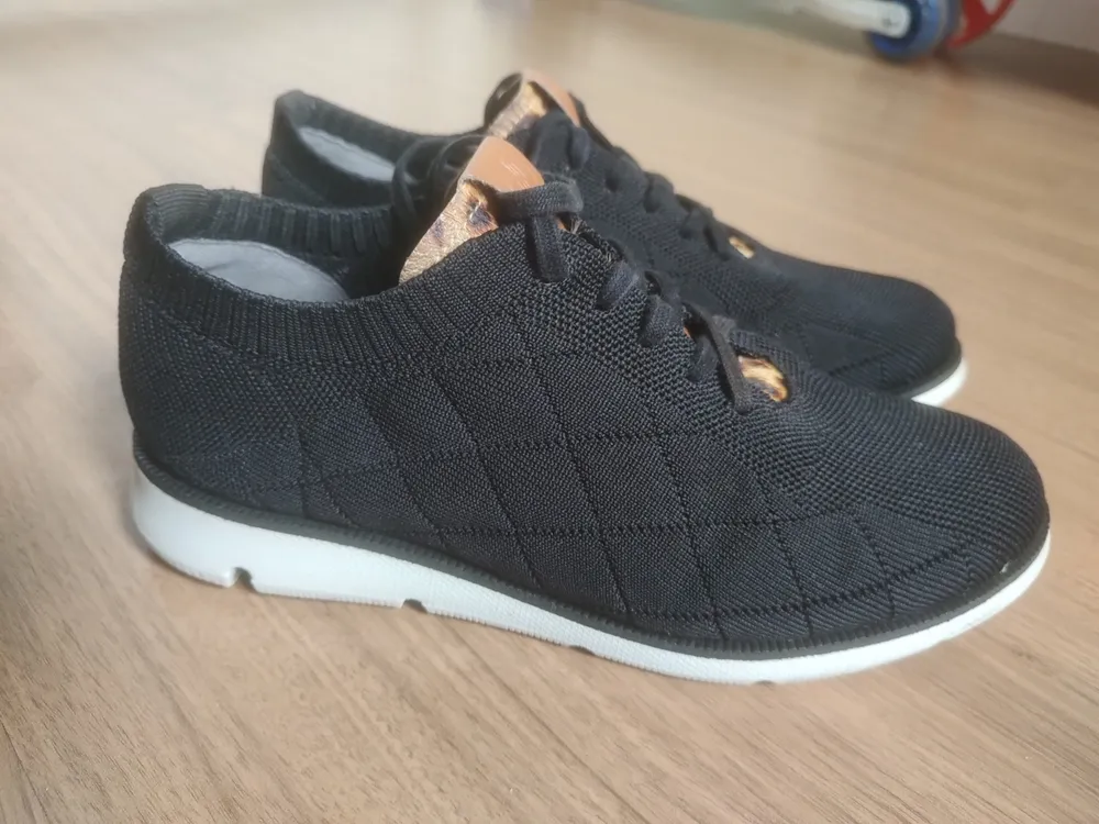 tenis trico preto Usaflex