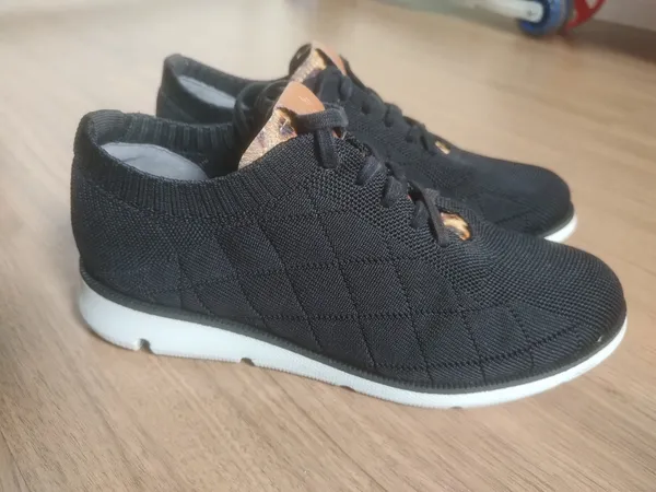 tenis trico preto Usaflex