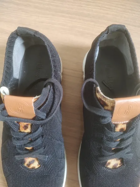 tenis trico preto Usaflex