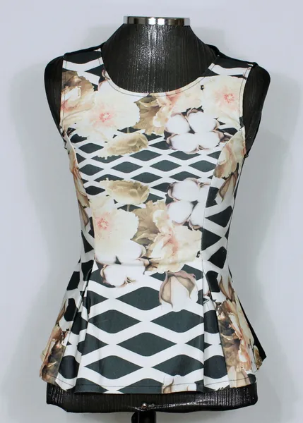 Blusa regata peplum floral e preta lança perfume - Ref. 5536