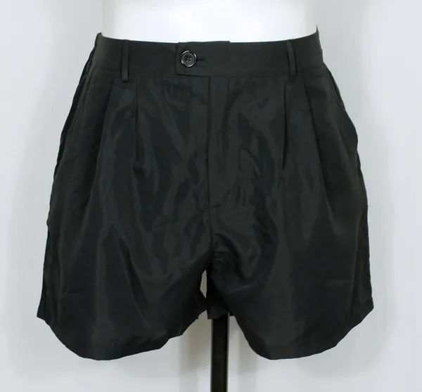 Short social alfaiataria feminina preta plussize - Ref. 5610