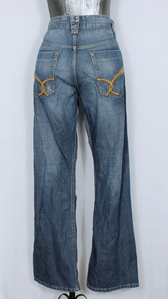 Calça jeans feminina flare azul - Veste 44 - Ref. 5961