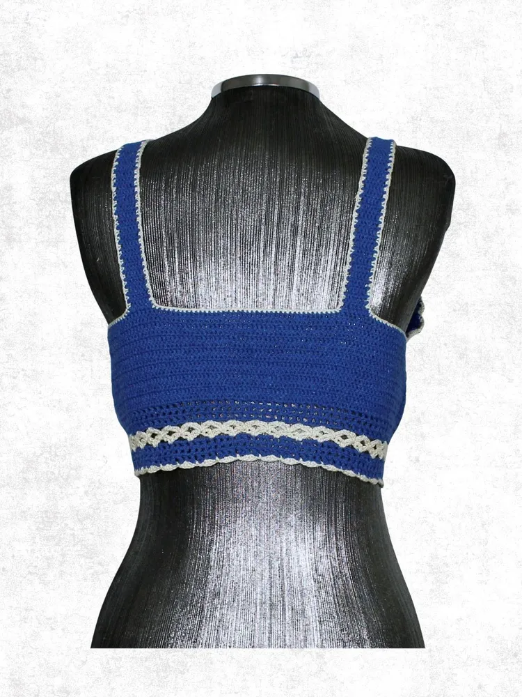 Blusa cropped crochê azul e off white - Ref. 5692