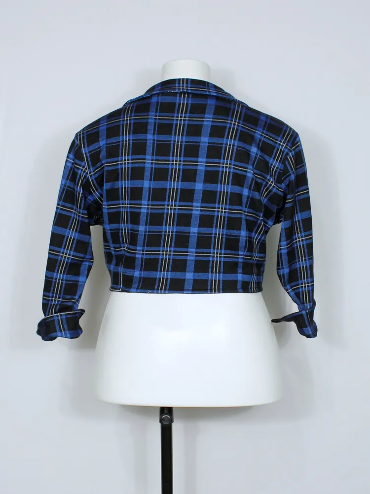 Casaco cropped xadrez preto e azul - Ref. 6425
