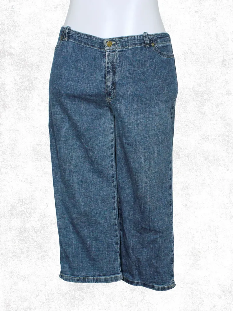 Calça jeans feminina azul capri - Veste 48 - Ref. 6485