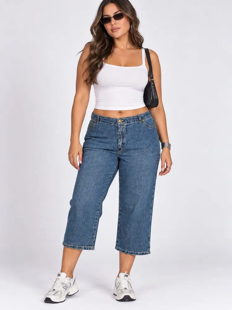 Calça jeans feminina azul capri - Veste 48 - Ref. 6485