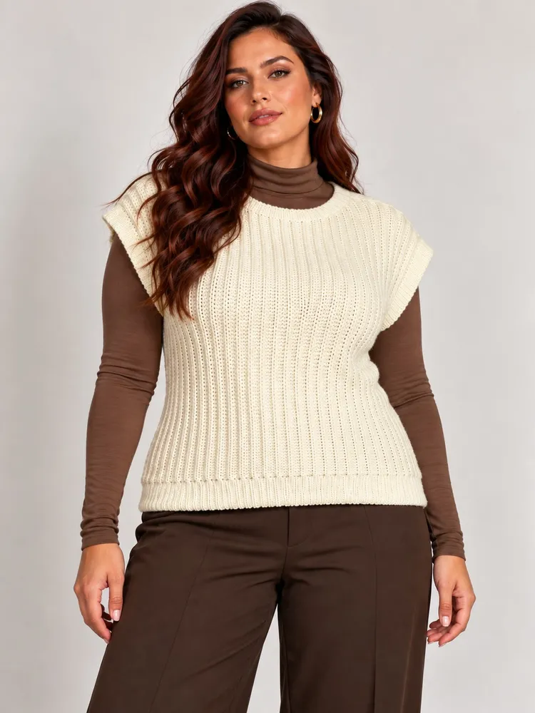 Colete tricot lã off white feito a mão -Ref. 6582