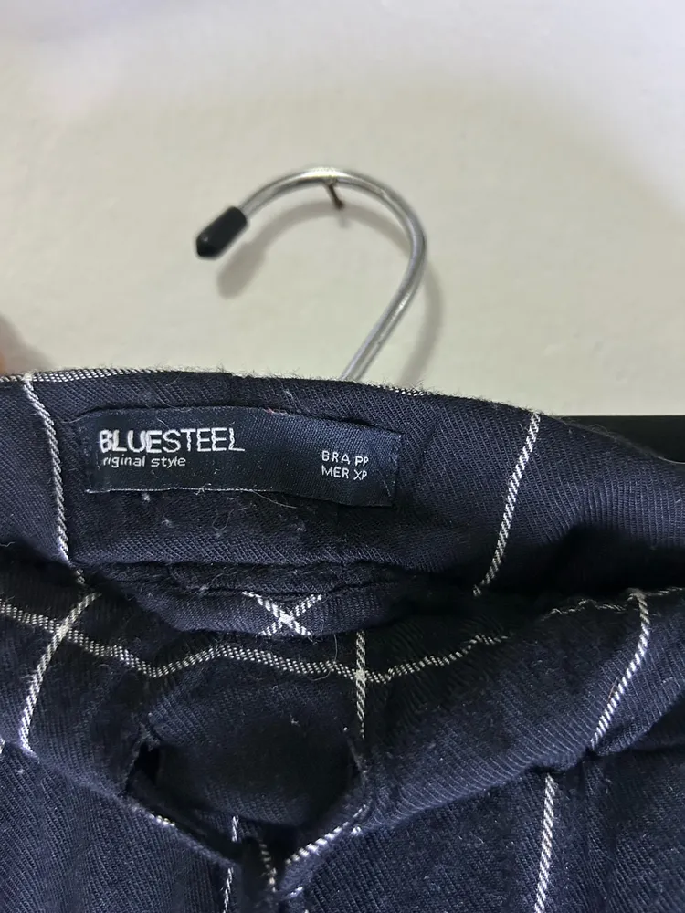 calça Blue Steel quadriculada