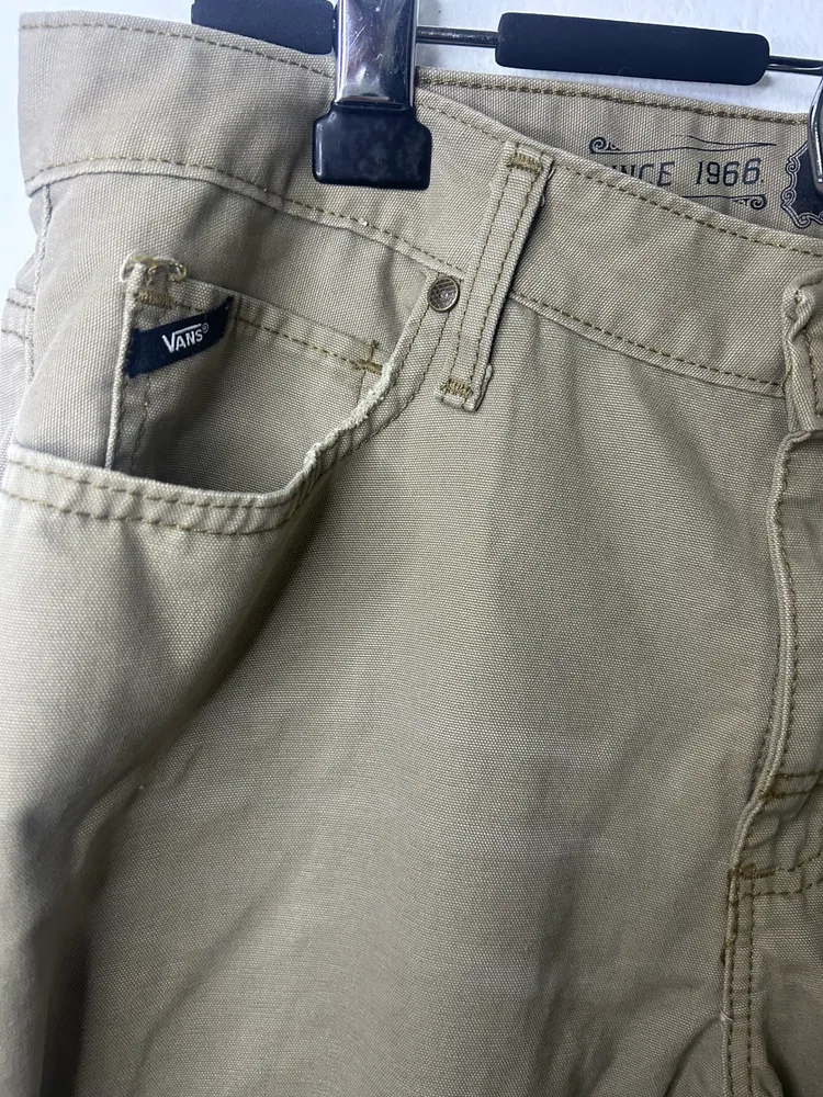 Calça vans