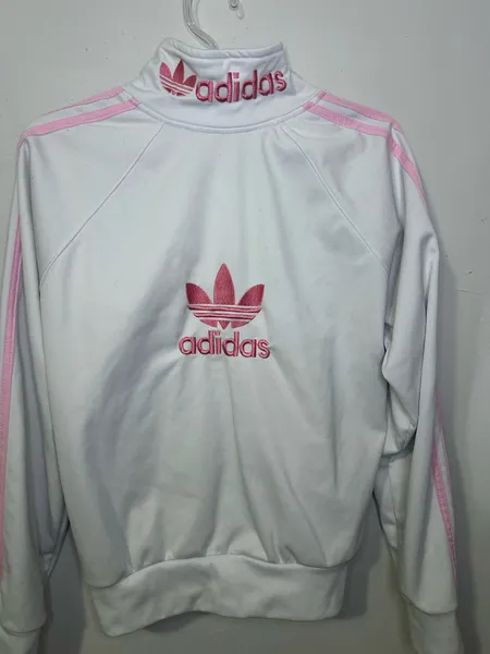 Jaqueta branca e rosa