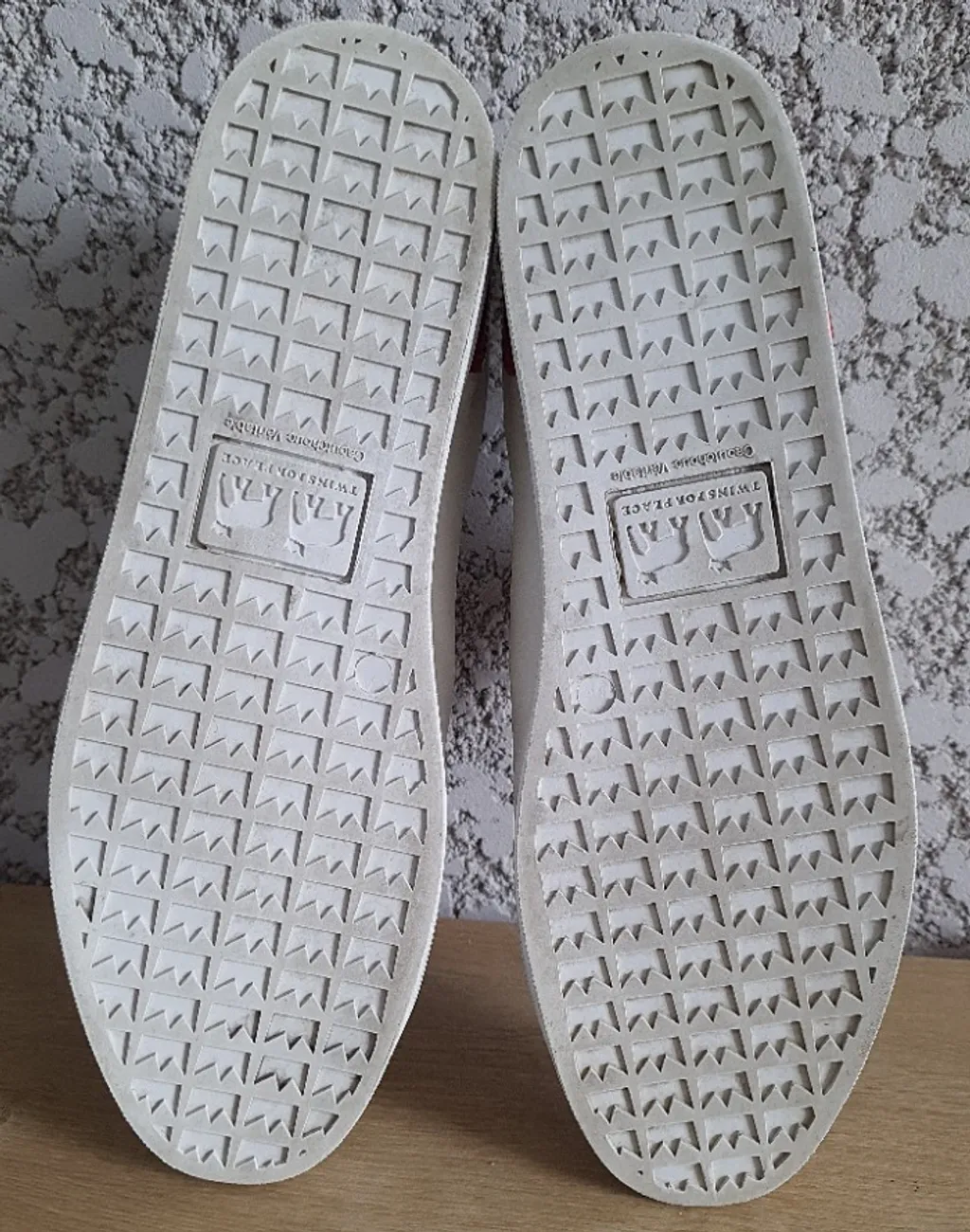 tênis twins for peace  tamanho: 37