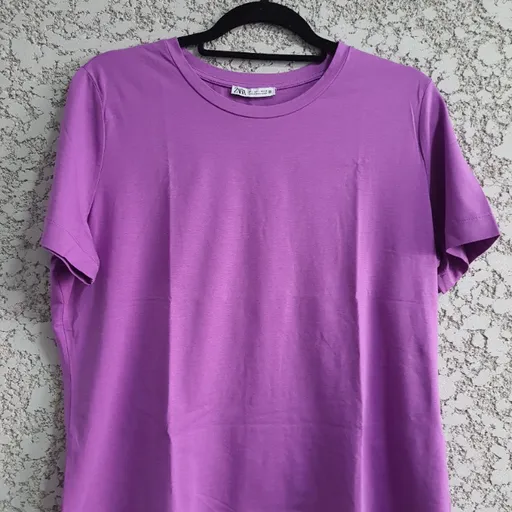 camiseta feminina zara lilás  tamanho: g
