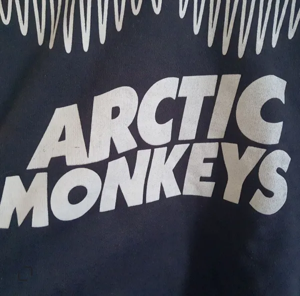 moletom arctic monkeys preto tamanho p