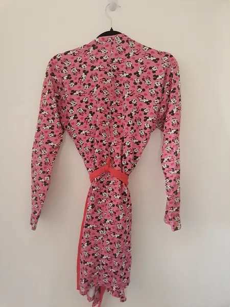 robe de malha de algodão estampa minnie e mickey