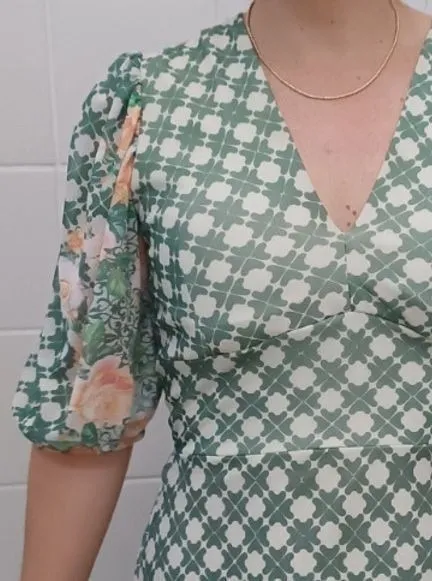 Vestido Floral verde leve