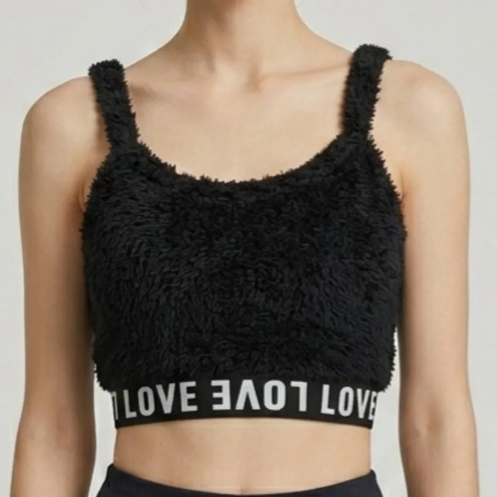 Cropped Peluciado Love Preto P | Shein