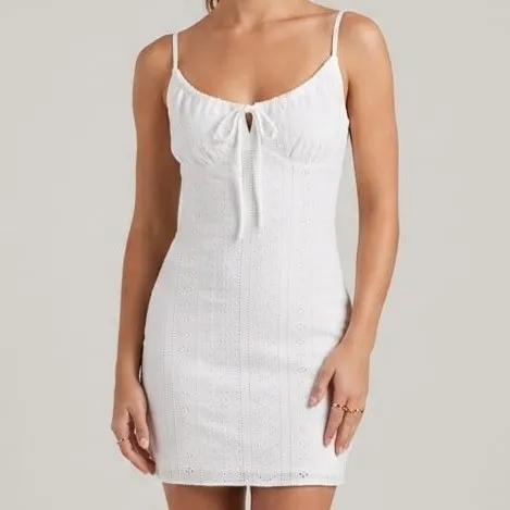 Vestido Branco Laise Curto P Shein