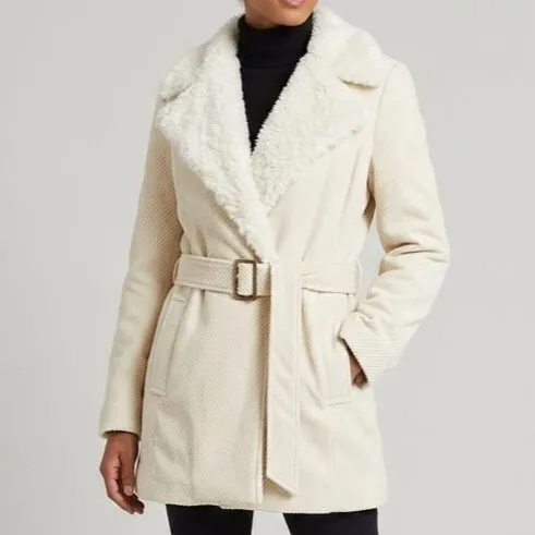 Casaco Feminino Alongado Off White M/G Provigor Lady