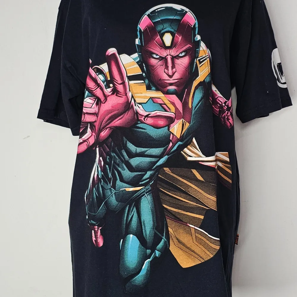 Camiseta Oficial Visão Marvel G Piticas