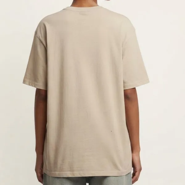 Camiseta Oversized Bege Honest M Onwa