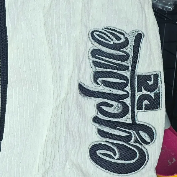 Saia Curta Veludo Branca P Cyclone