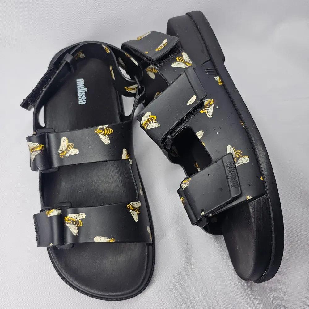 Sandália Melissa Papete Pretty Print Abelhas 38
