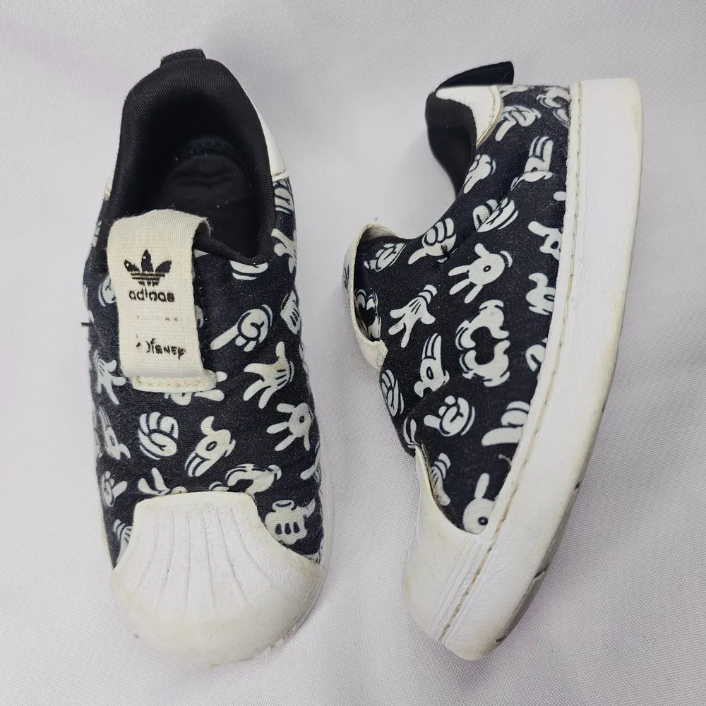 Tênis Infantil Adidas Disney Superstar 360 24
