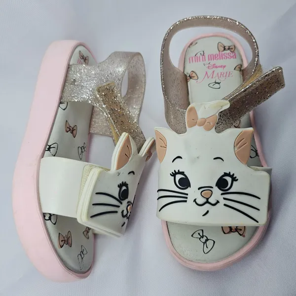Mini Melissa Jump Cats and Dogs Gatinha Marie 28