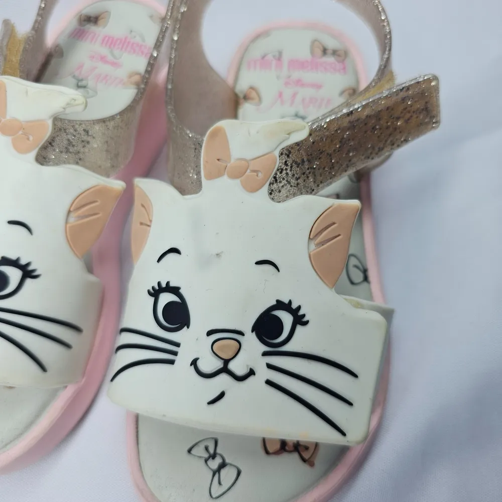 Mini Melissa Jump Cats and Dogs Gatinha Marie 28