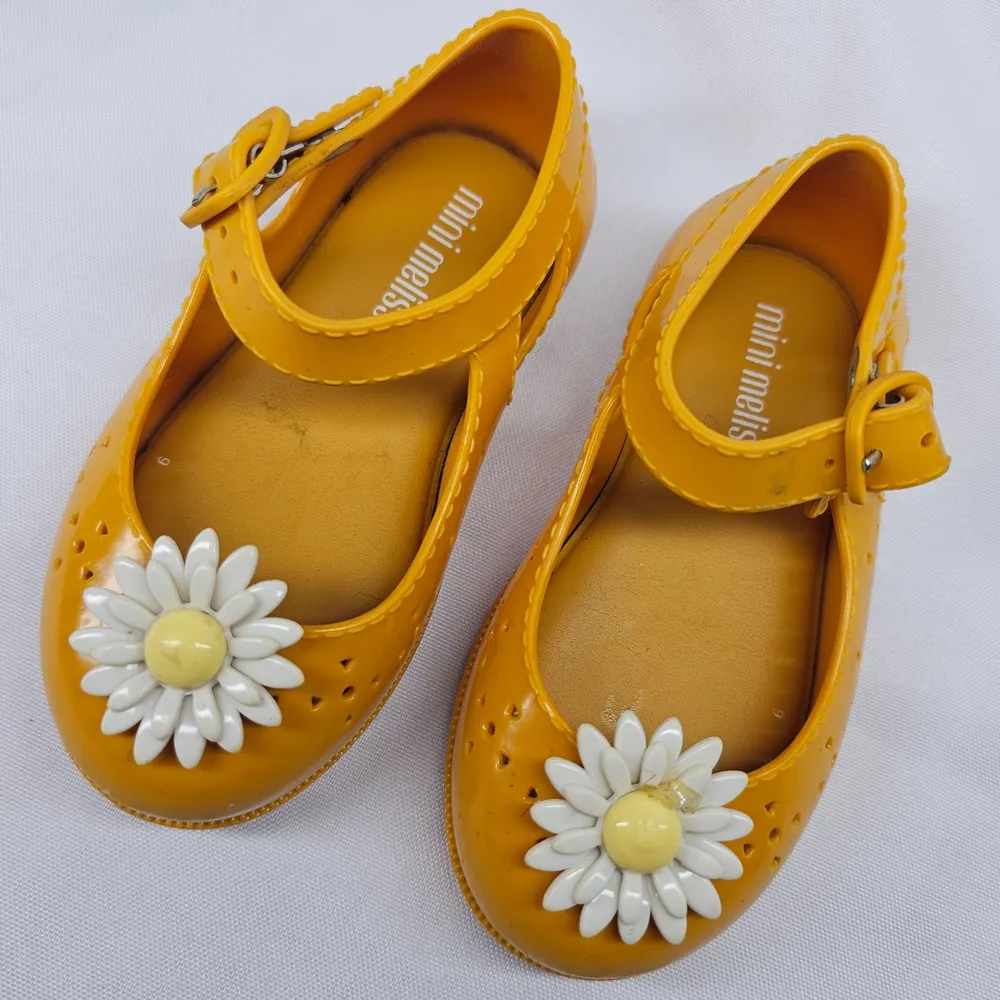Mini Melissa Margarida 19