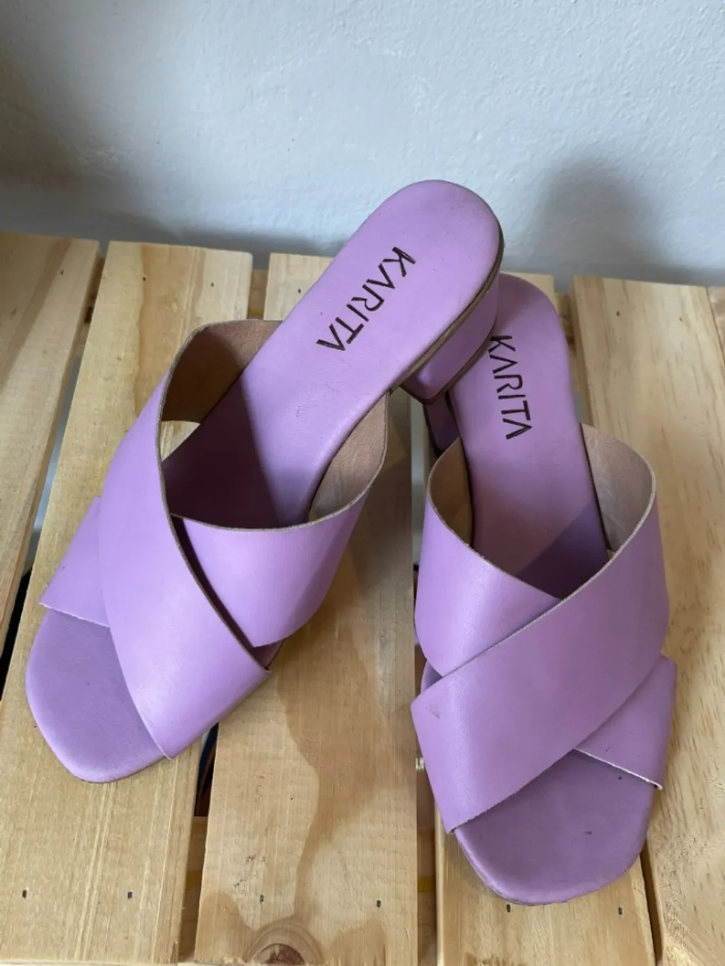 tamanco lilás karita