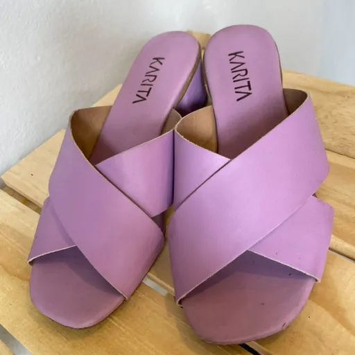 tamanco lilás karita