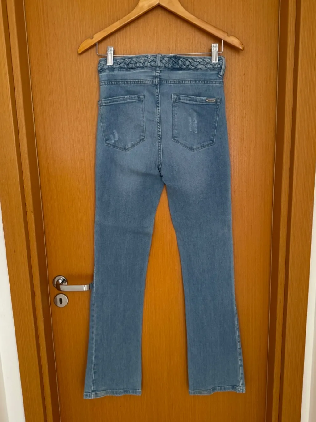 Calça jeans reta ateen