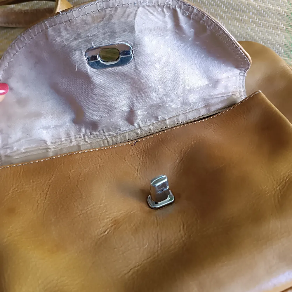 Bolsa de Ombro Retrô Vintage