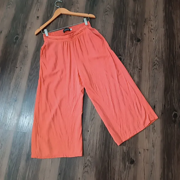 Calça Pantacourt
