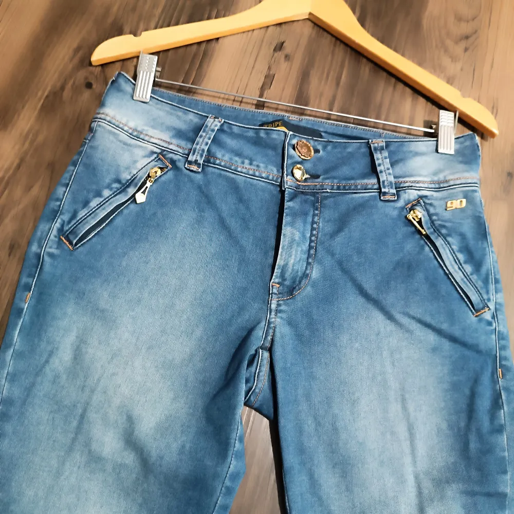 Calça Jeans com Lycra