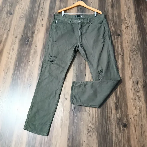 Calça Slim Verde Oliva