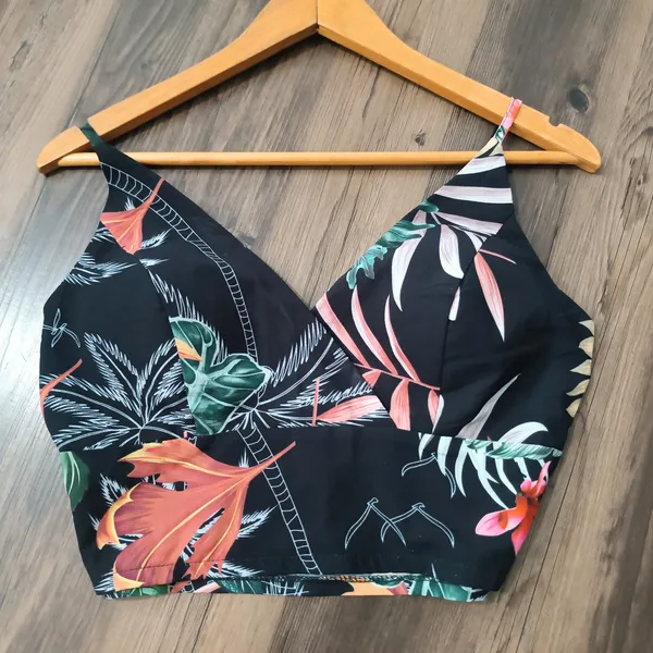 Cropped com Bojo Blusa