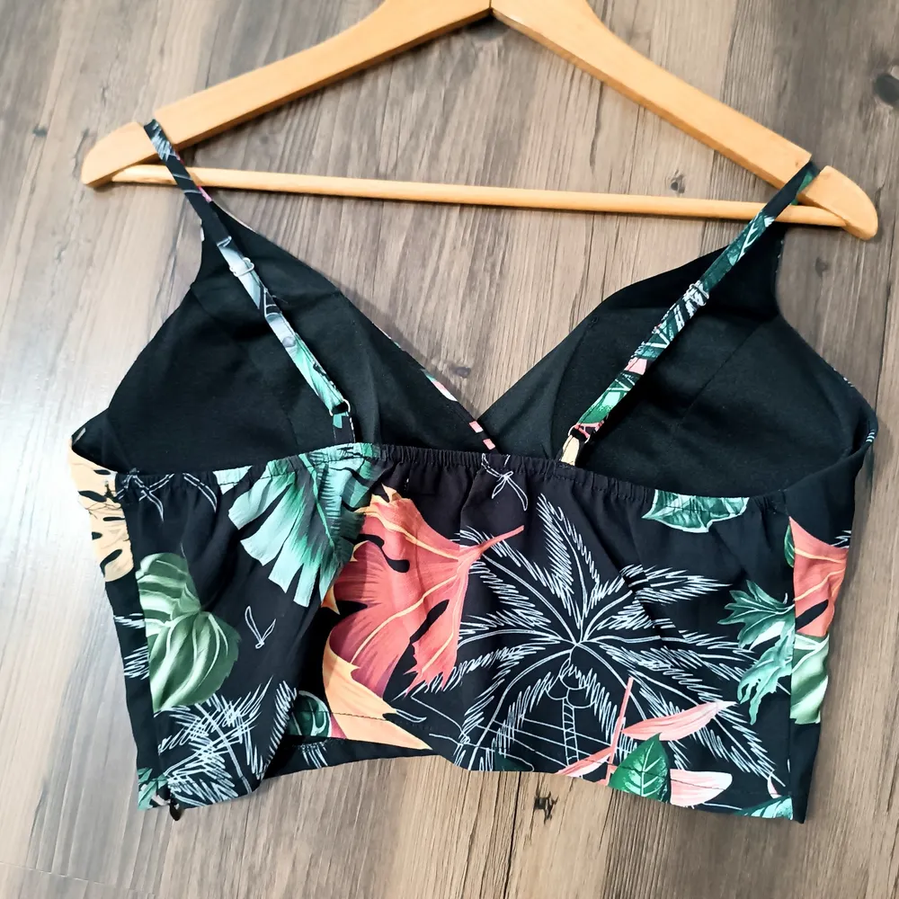 Cropped com Bojo Blusa
