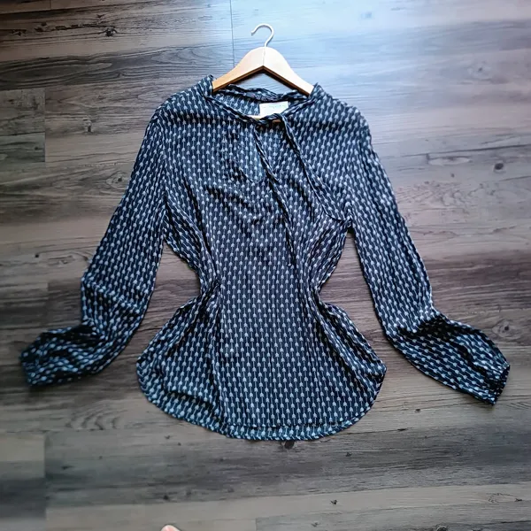 Blusa Preta Manga Longa Tamanho 44