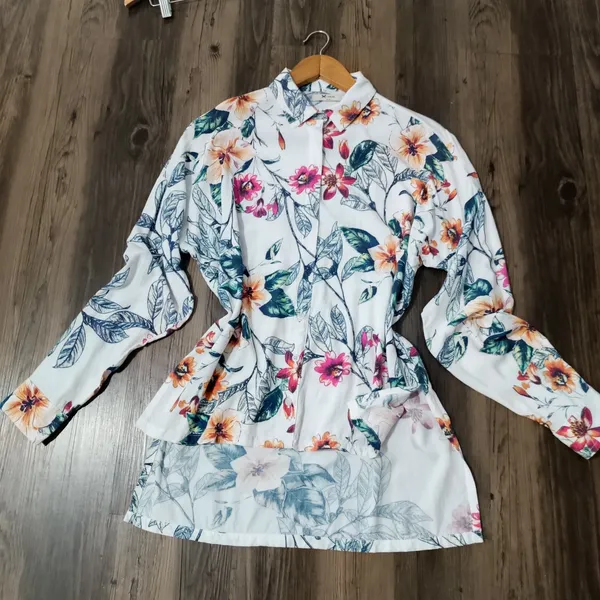 Camisa Floral Manga Longa