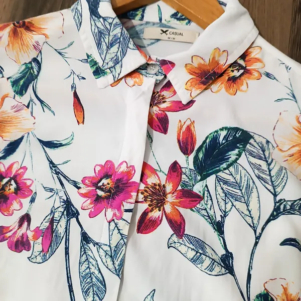 Camisa Floral Manga Longa