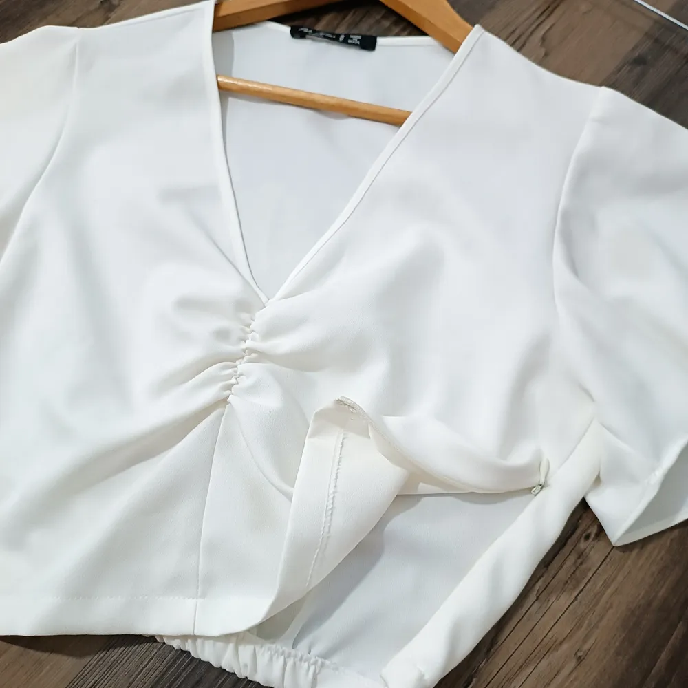 Blusa Cropped Manga Larguinha