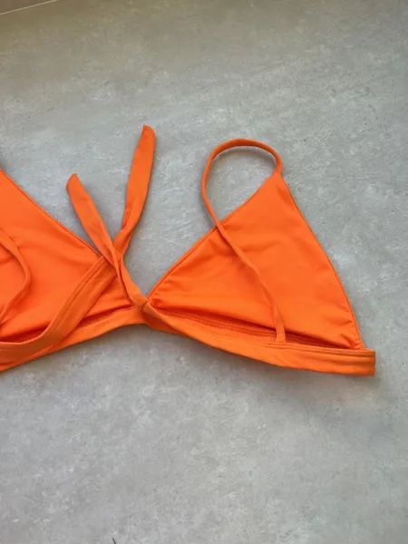 biquíni feminino laranja gg