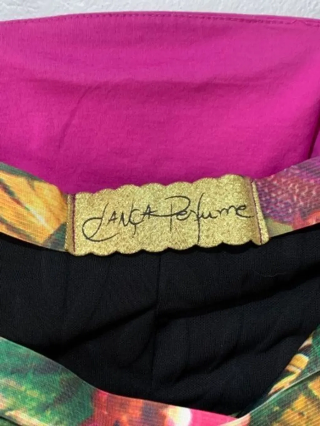 vestido Lança perfume