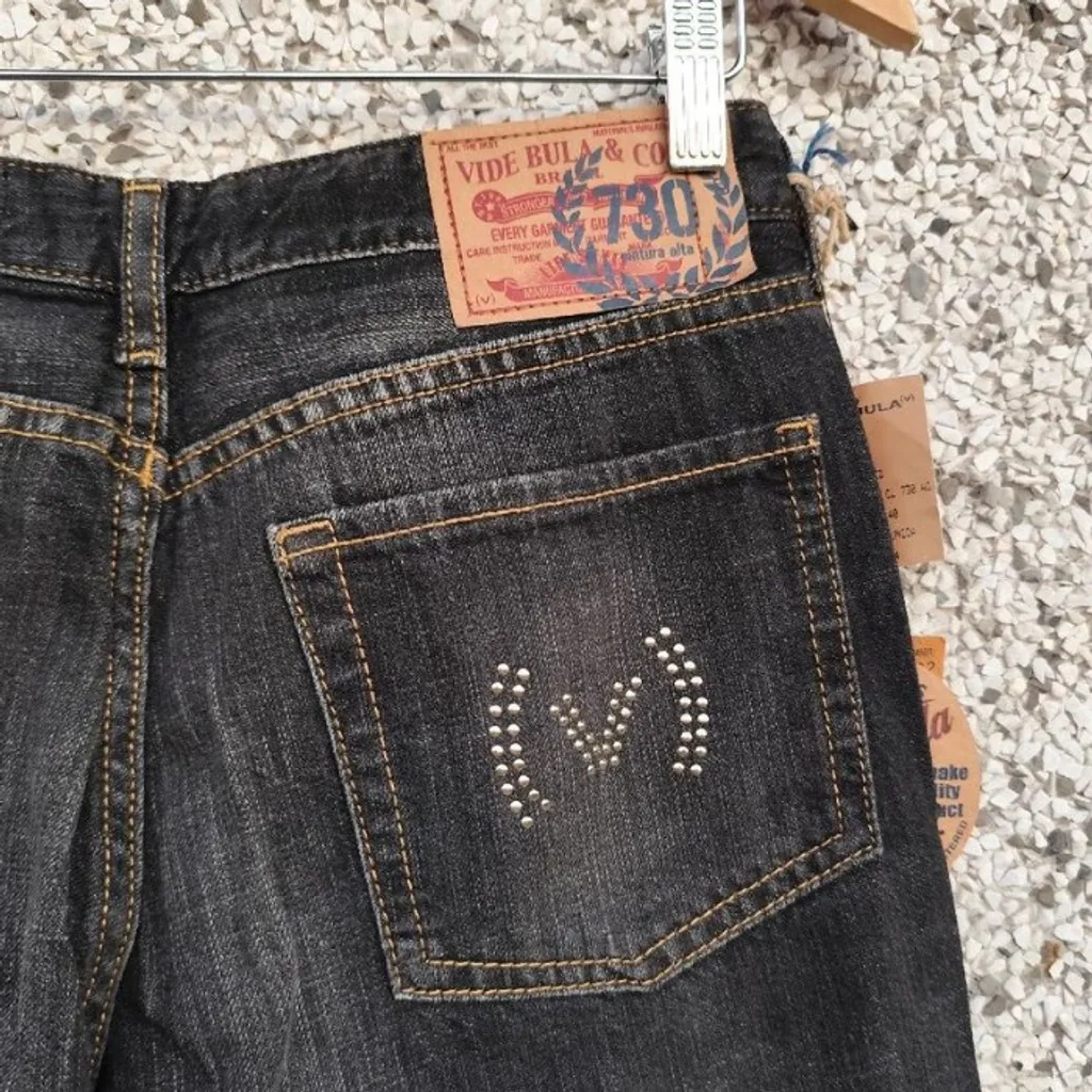 Calça capri anos 2000 nova